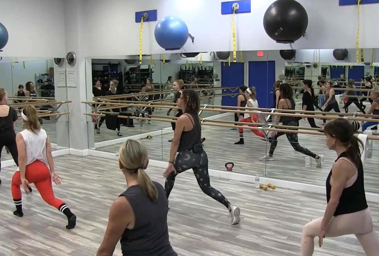Read more about the article Vault Barre Workout